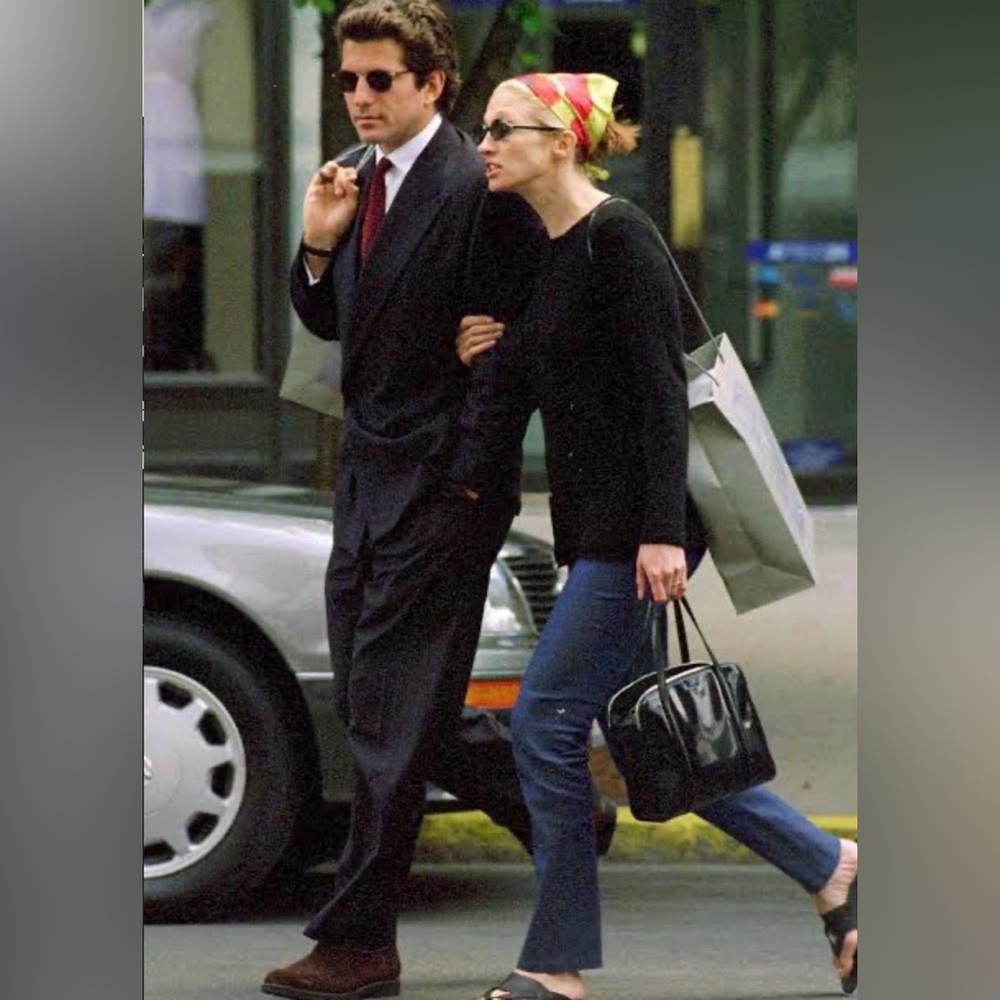 90s Vintage Prada Spazzolato bag In Black Noir CBK Carolyn Bessette Kennedy - Picture 2 of 12